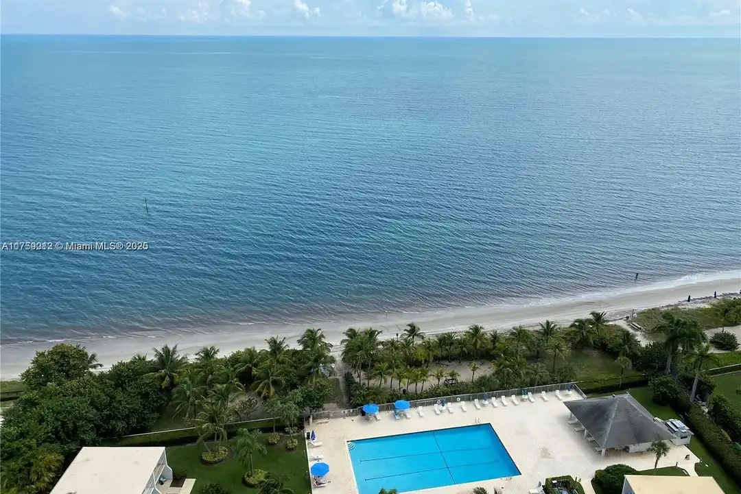 881 Ocean Dr #22F - View 2