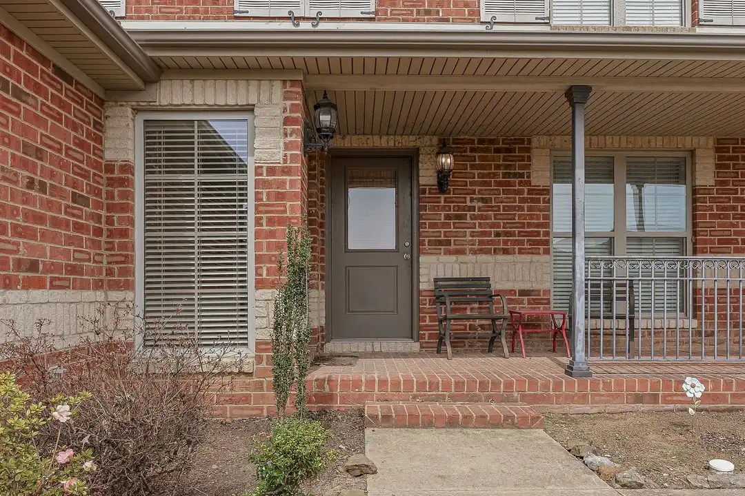 1016 Villa Dr unit A - View 3