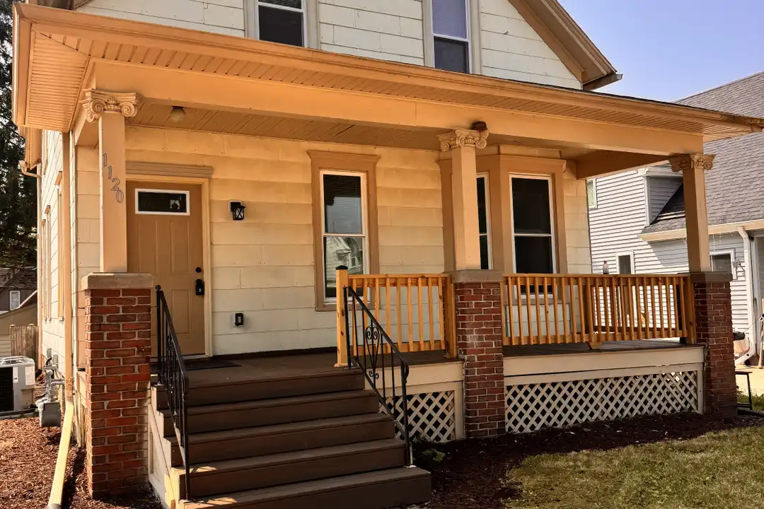 1120 David St unit 2 – photo 1