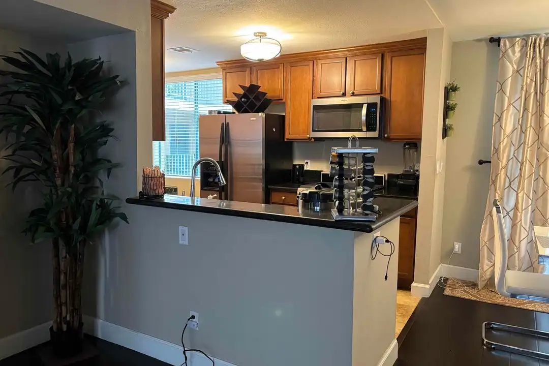 1430 Colby Ave - View 6