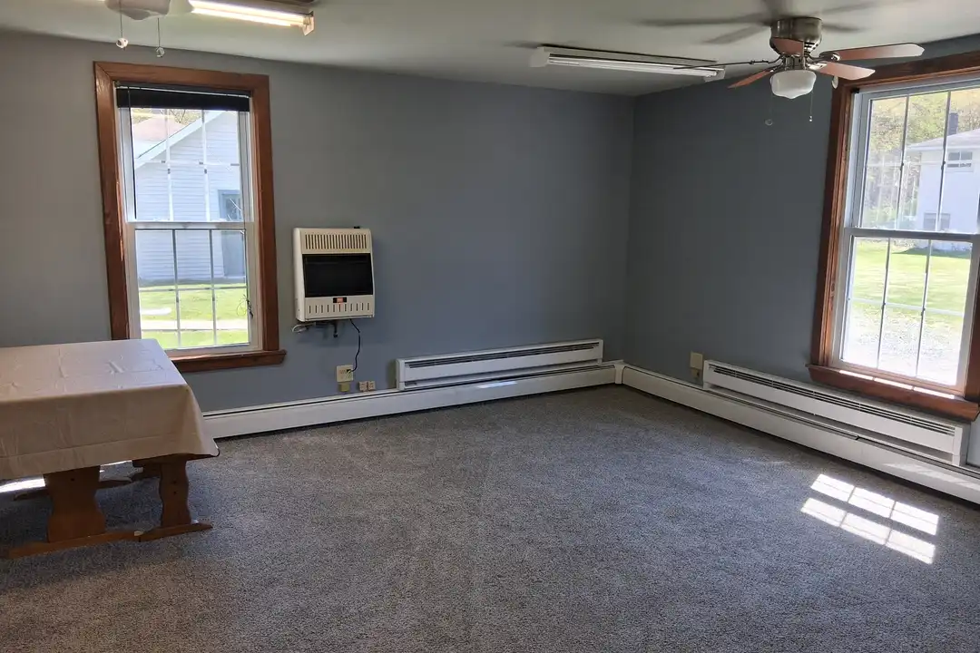 464 Main St unit 4 - View 6