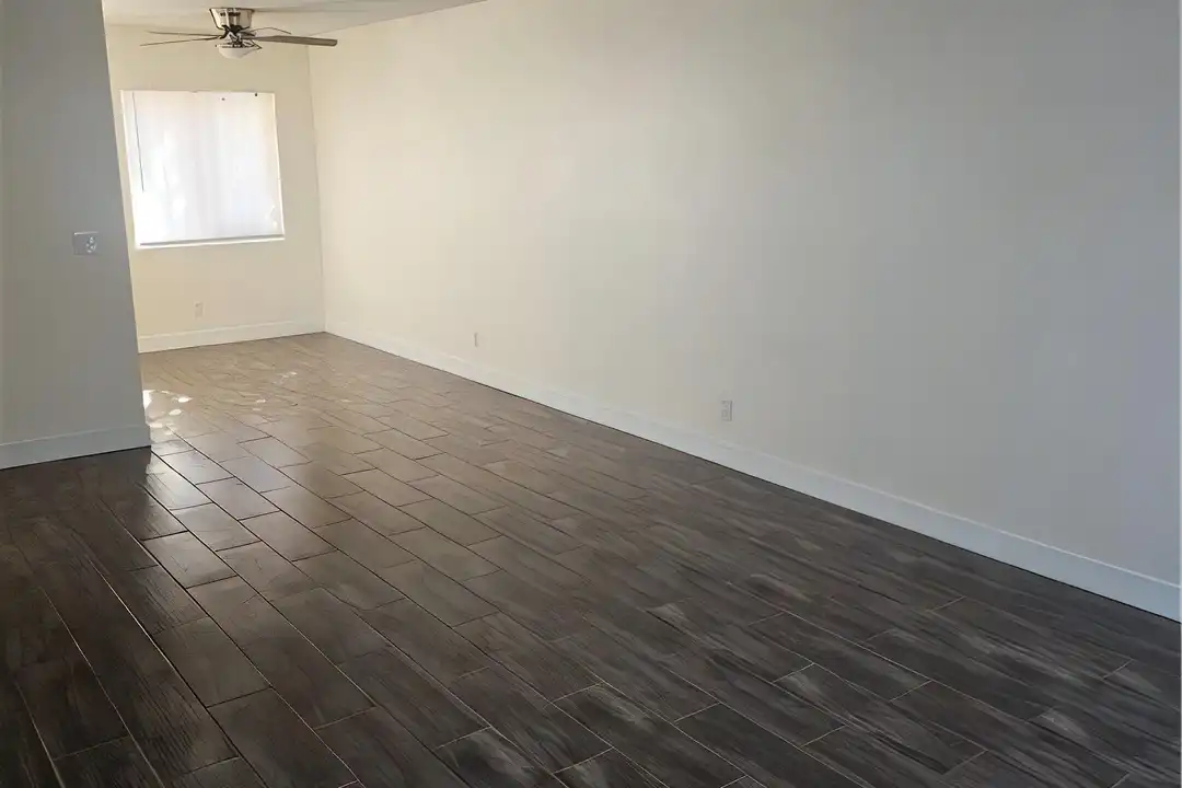 45419 10th St W unit B - View 2