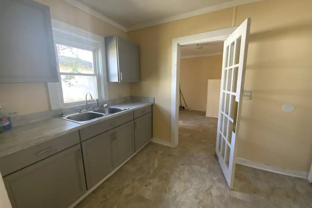 65 Highland Ave - View 4