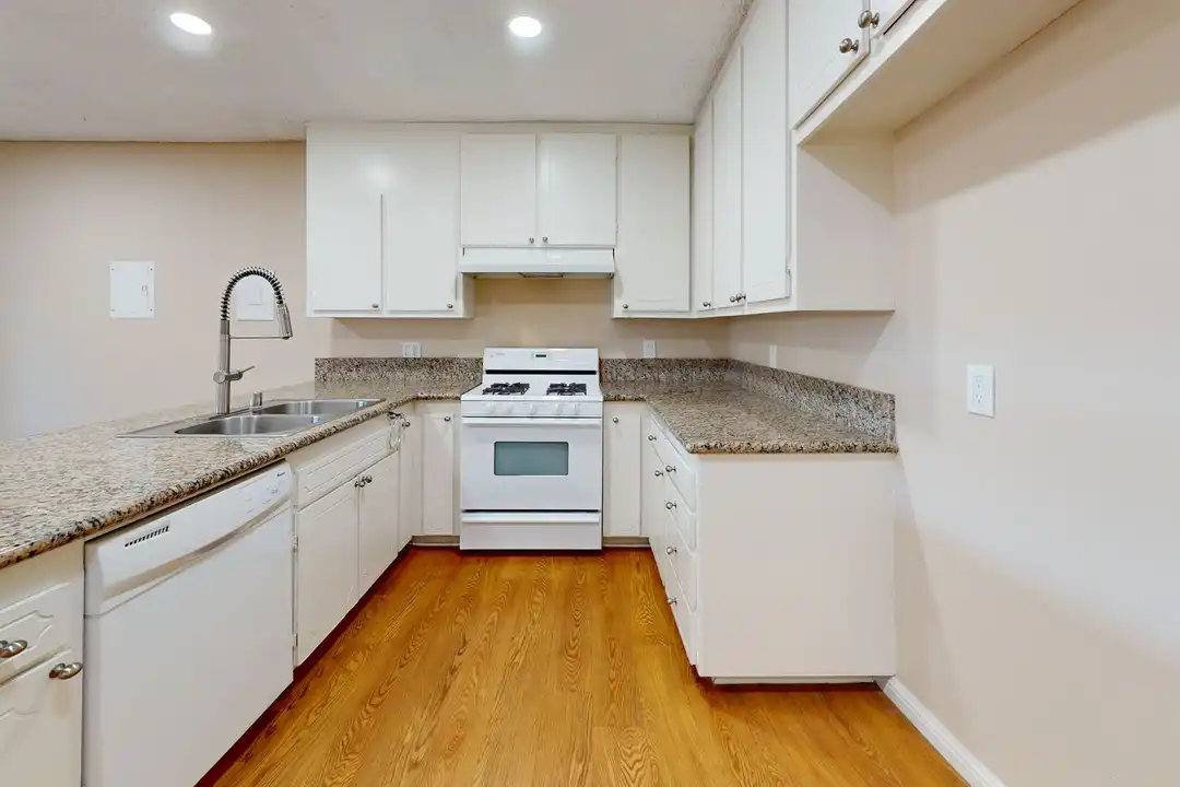167 N Cambridge Ave unit 149 - View 3