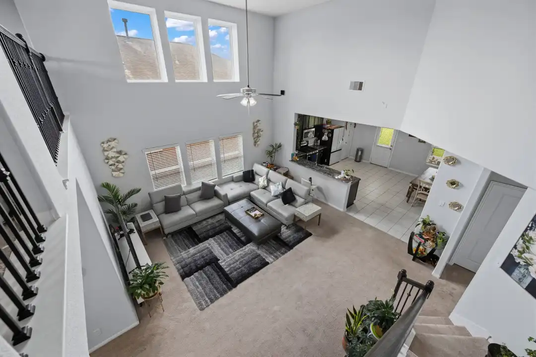 8831 W Cres Lake Cir - More