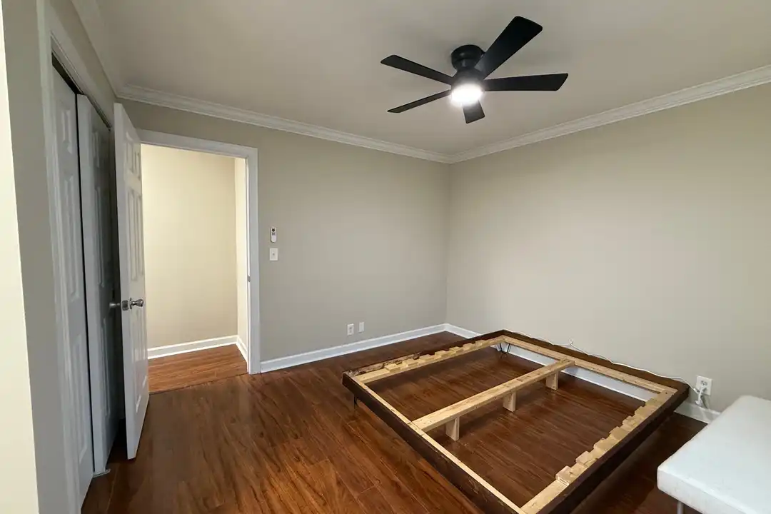 105 Barton Brook Ln - View 5