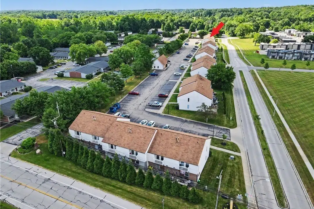 1565 Whitehall Blvd – photo 1