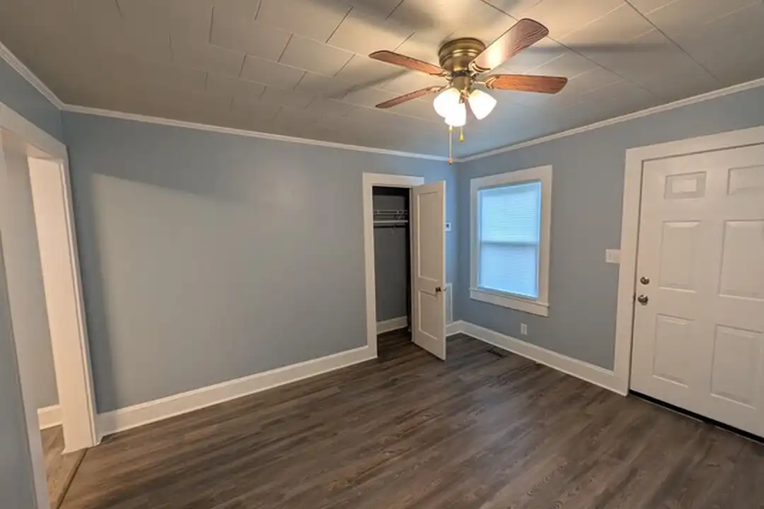 806 Cleveland Ave unit A - View 5