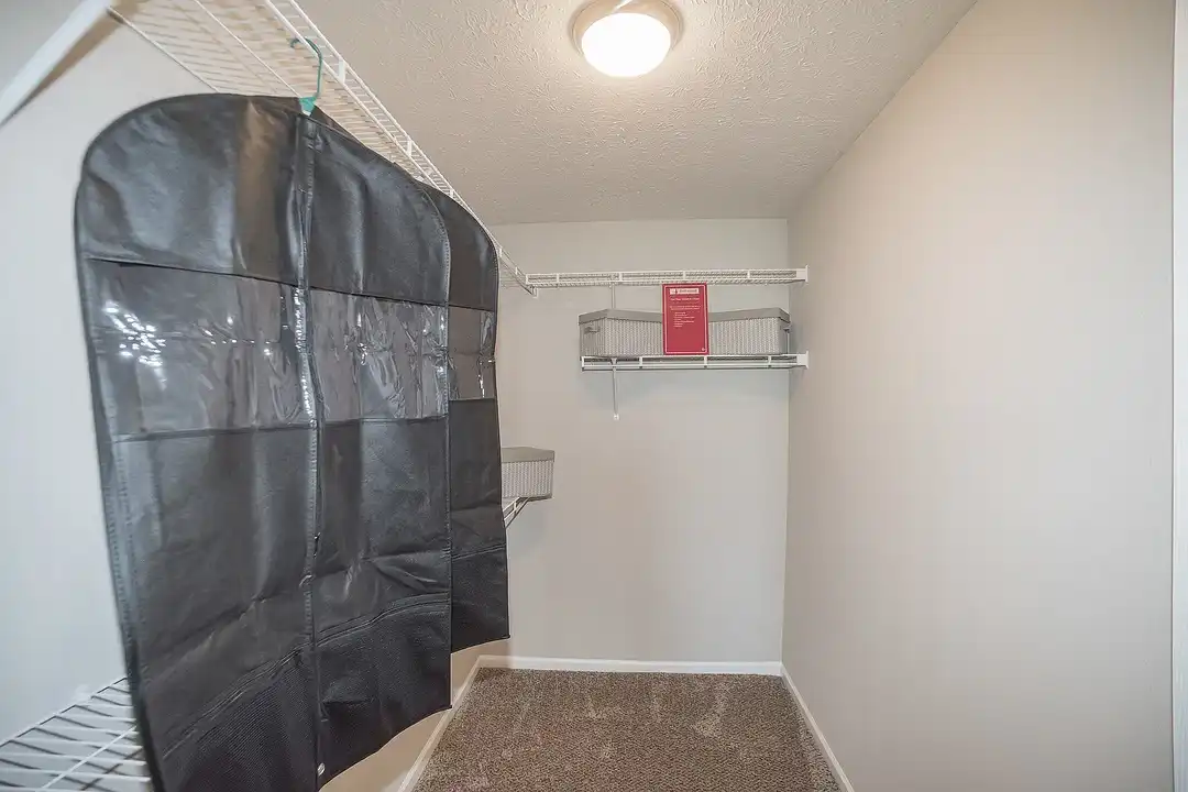 Redwood Findlay – photo 1 of 20