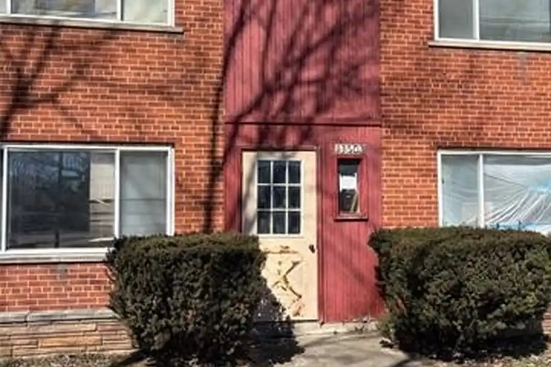 Apartment in Detroit, Wayne - More