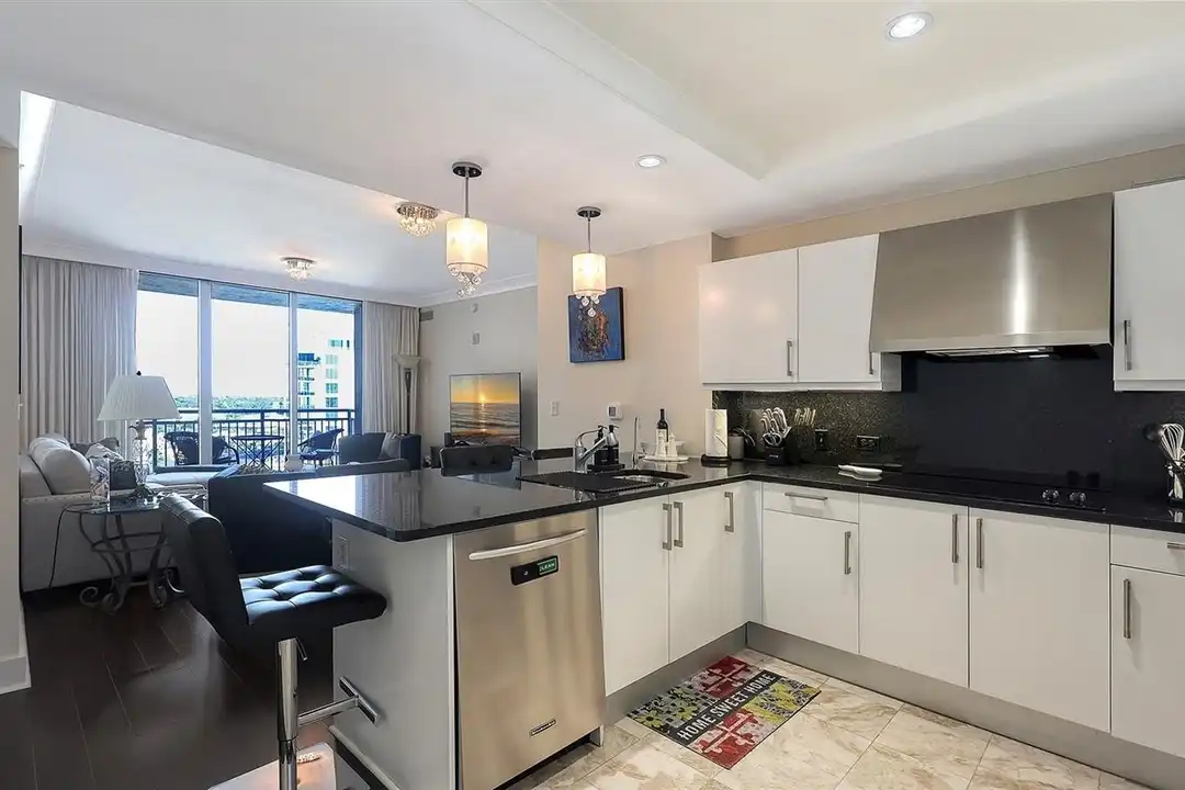 Apartment in Sarasota - View 4