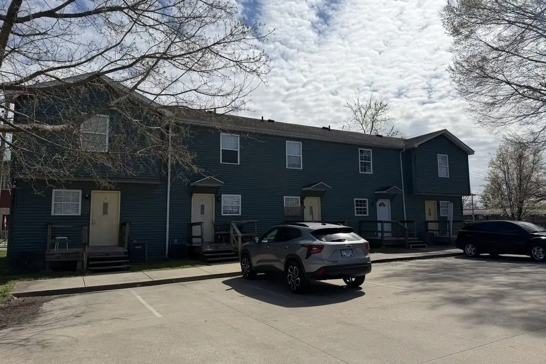 500 S Washington St unit Apt D – photo 1