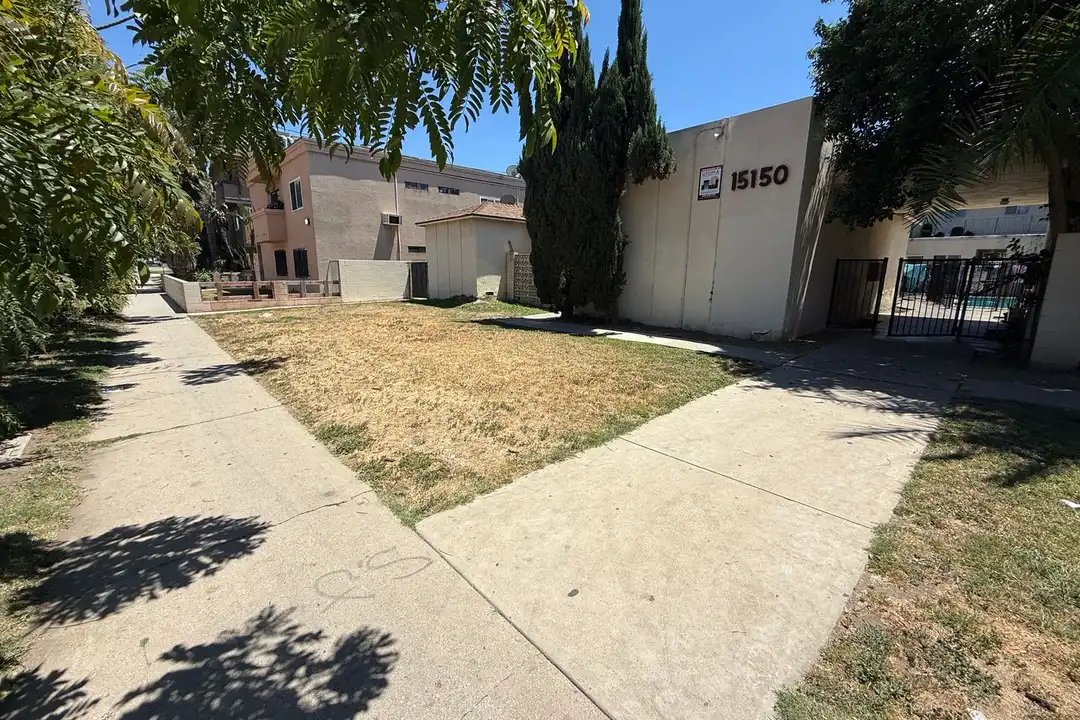 15150 Roscoe Blvd unit #12 - View 4