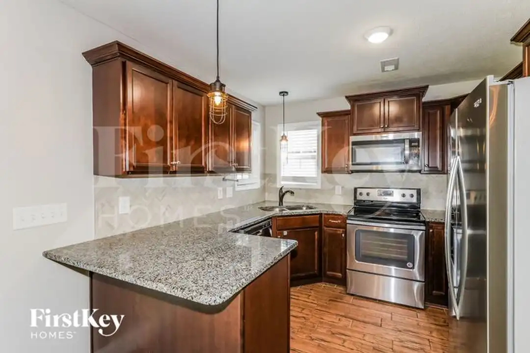 1883 Red Fox Trail - View 4