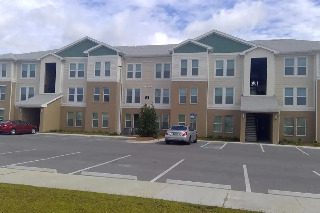 6958 US-98 unit 105 - View 2