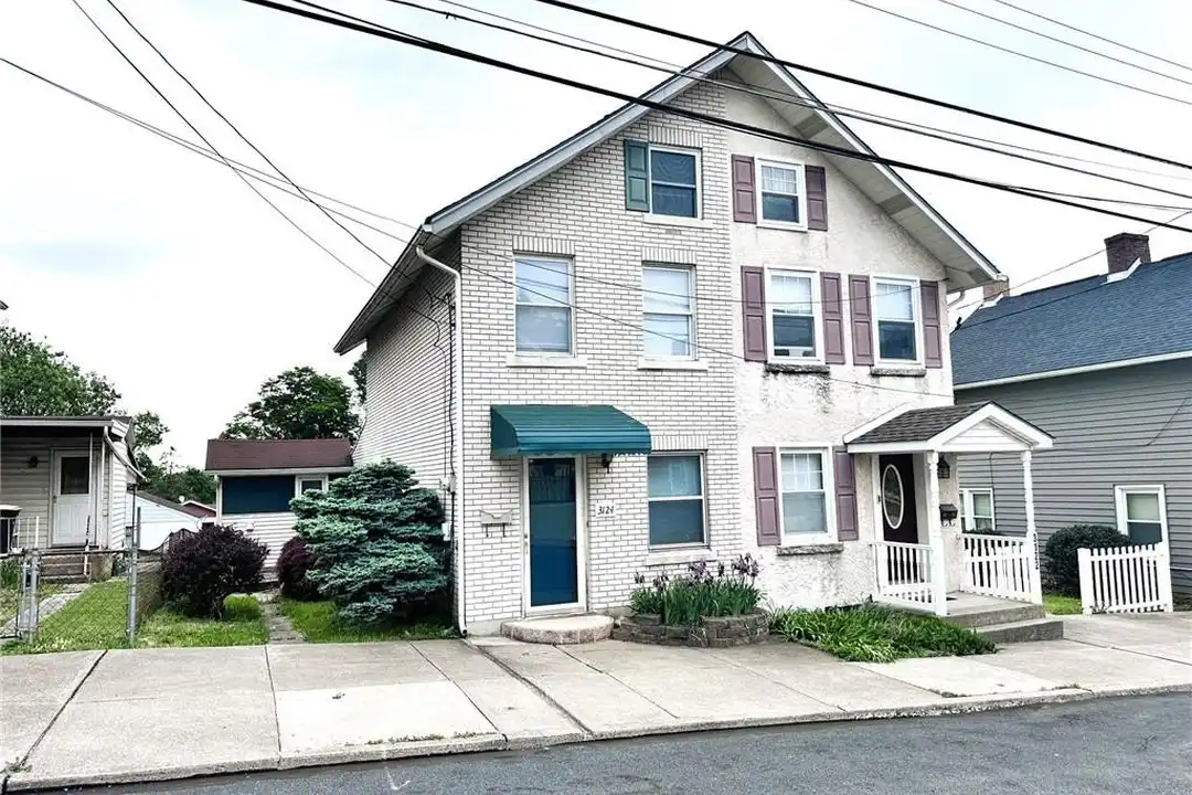 3124 N 2nd St – photo 1 of 9