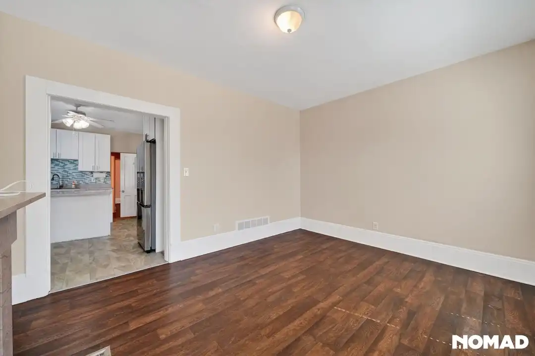 1855 W 58th St – pohled 3
