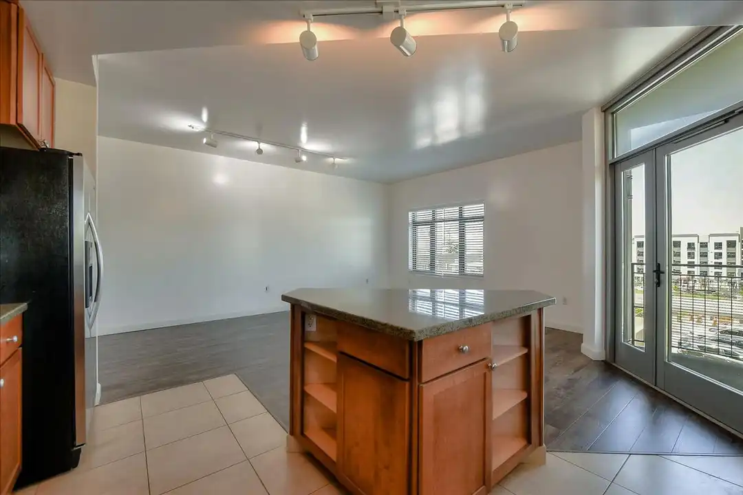 175 W St James St unit # 508 - More