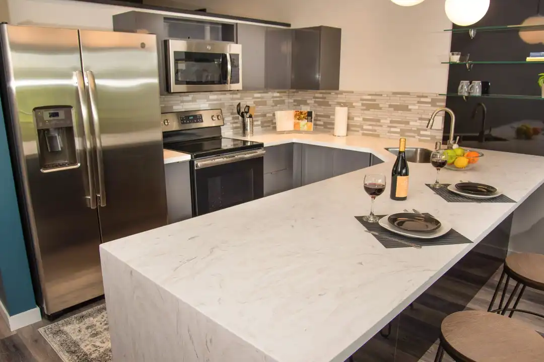1224 W Riverside Ave unit 412 – photo 1