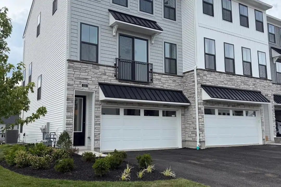 111 Brianna Ct unit 6 – photo 1 of 57