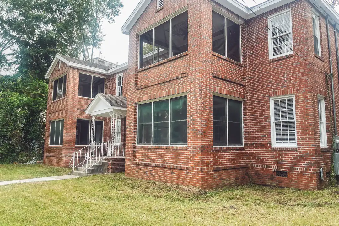 1219 Eberhart Ave unit 2 – photo 1