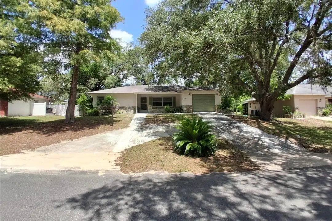 230 S Fillmore St – photo 1