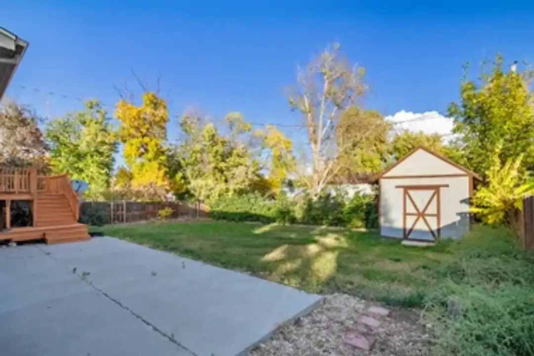7500 Teller St unit 4 - View 6