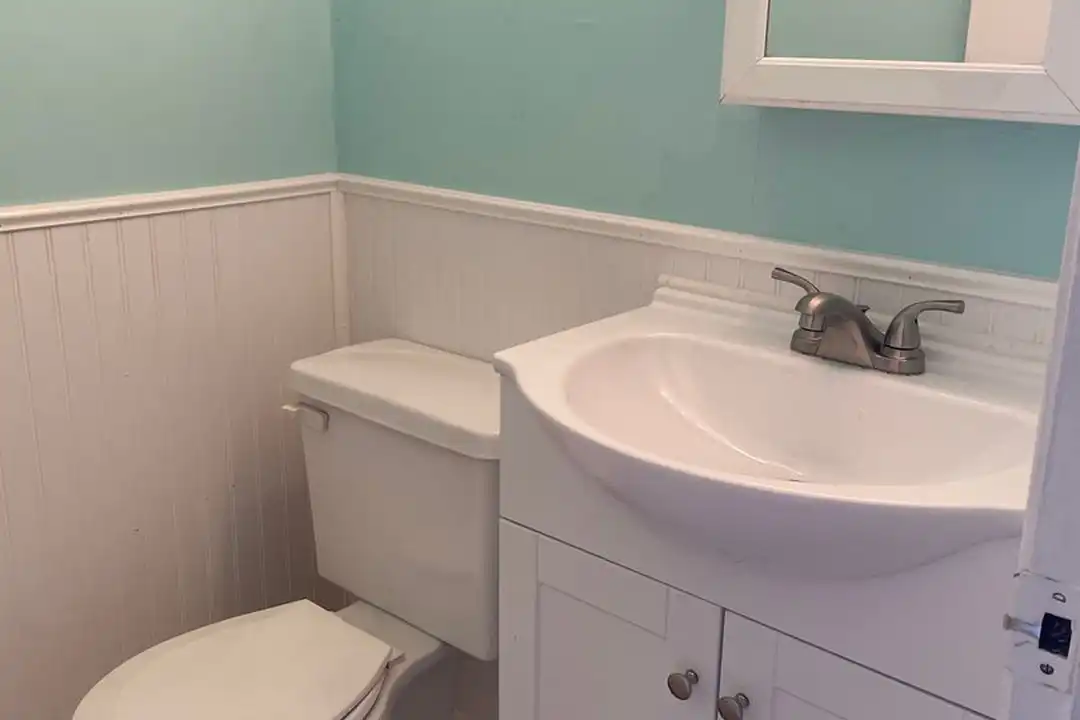 1510 Clay Ave unit # A - More