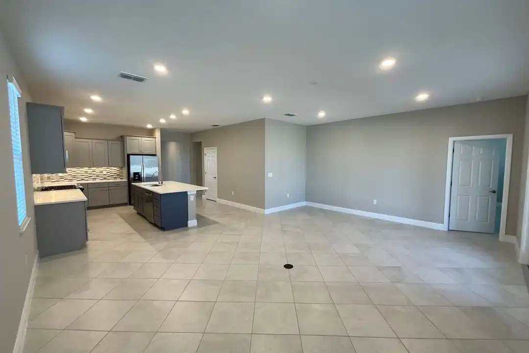 7727 SW 57th Pl - More