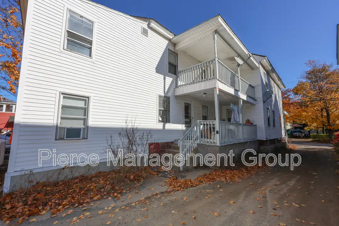 120 Elm St unit 3 - View 3