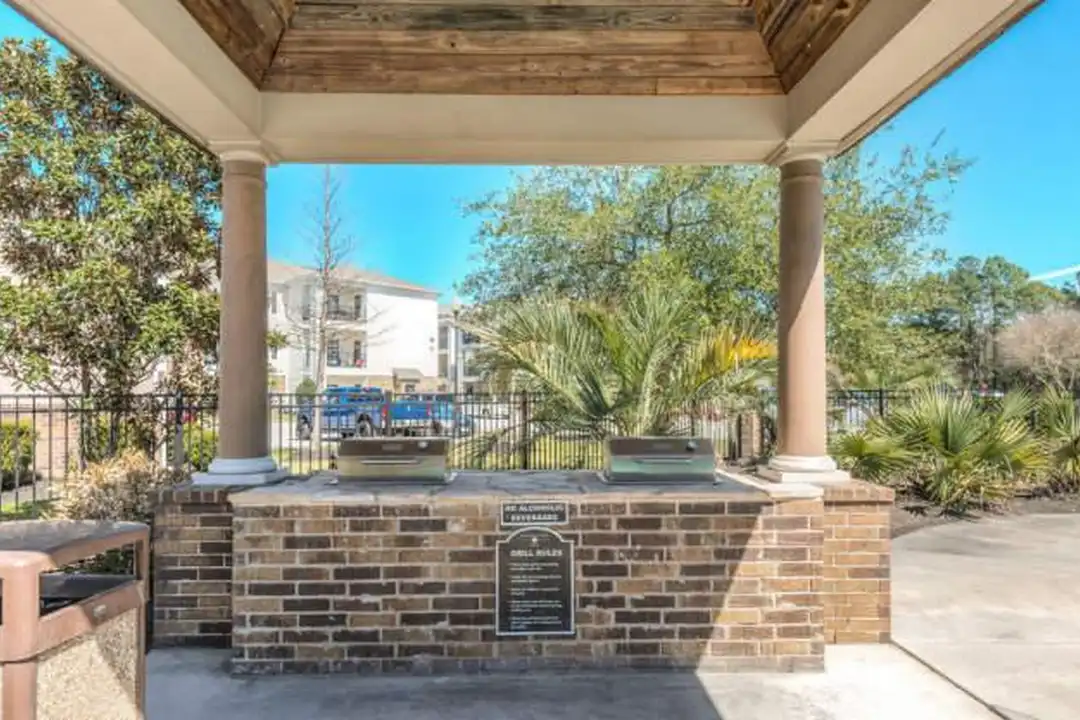 5402 FM 1488 unit 1488 # 5476 - View 3