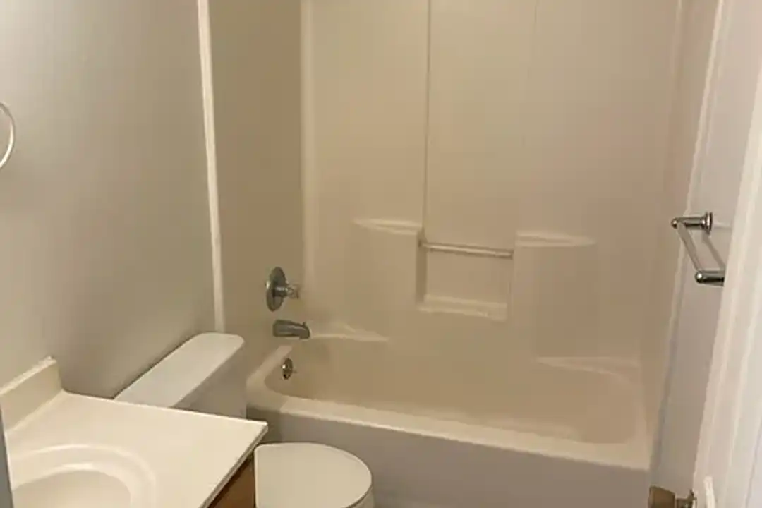 Celeron Suites – photo 1