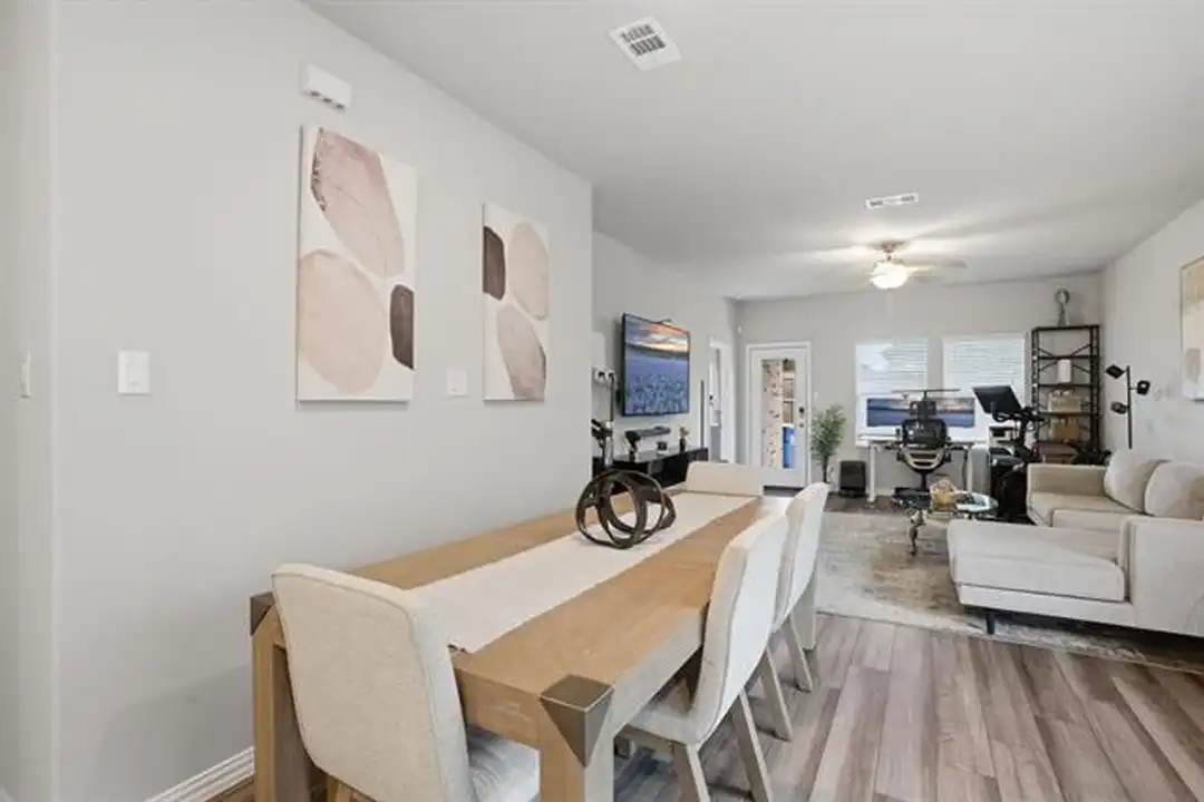 5005 Emerald Hl Dr - More