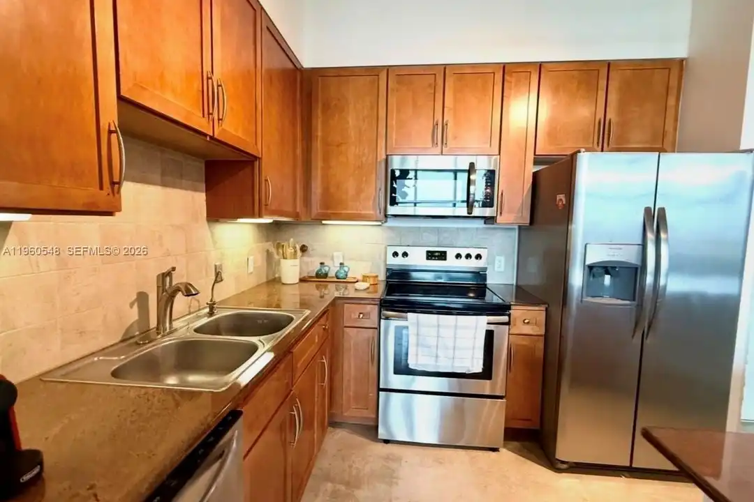 2001 Biscayne Blvd #3608 - More