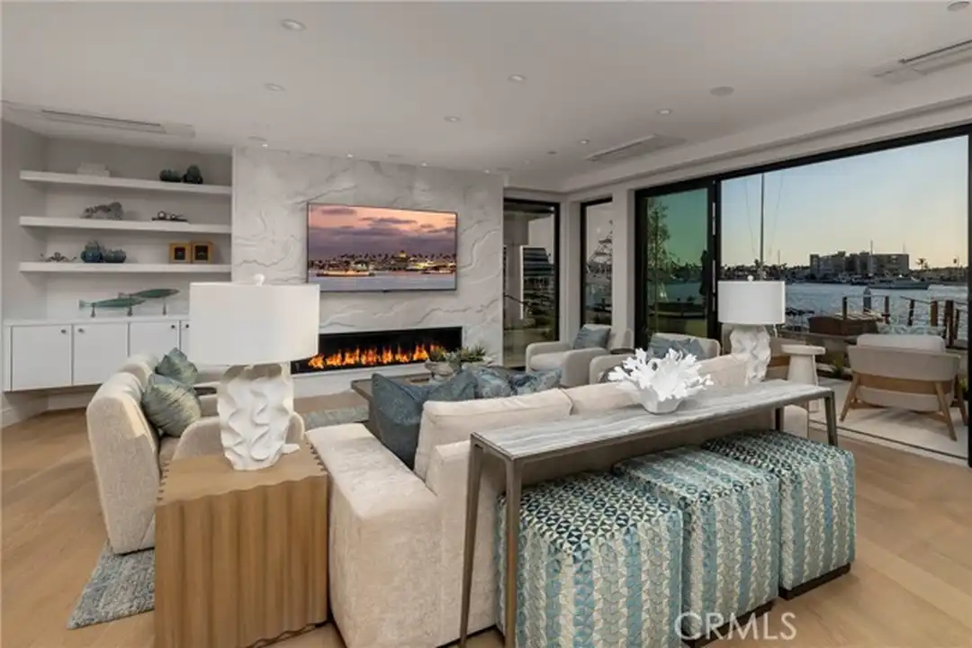 130 S Bay Front - More