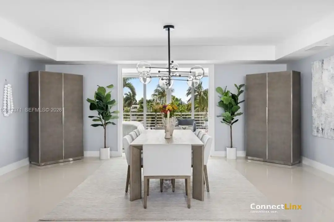 133 Isle of Venice Dr - More