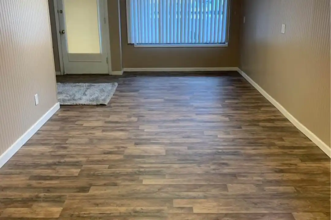 818 Highland Ave unit C - View 3