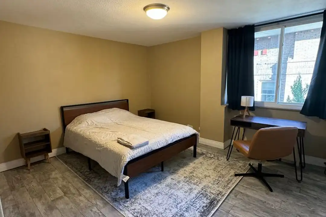 1196 N Grant St unit 1 – pohled 6
