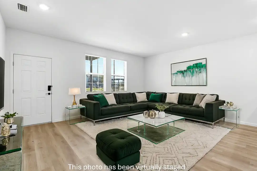 Venture Apartments - View 6