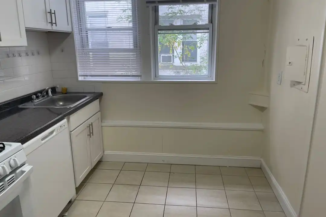 437 Cambridge St – pohled 5