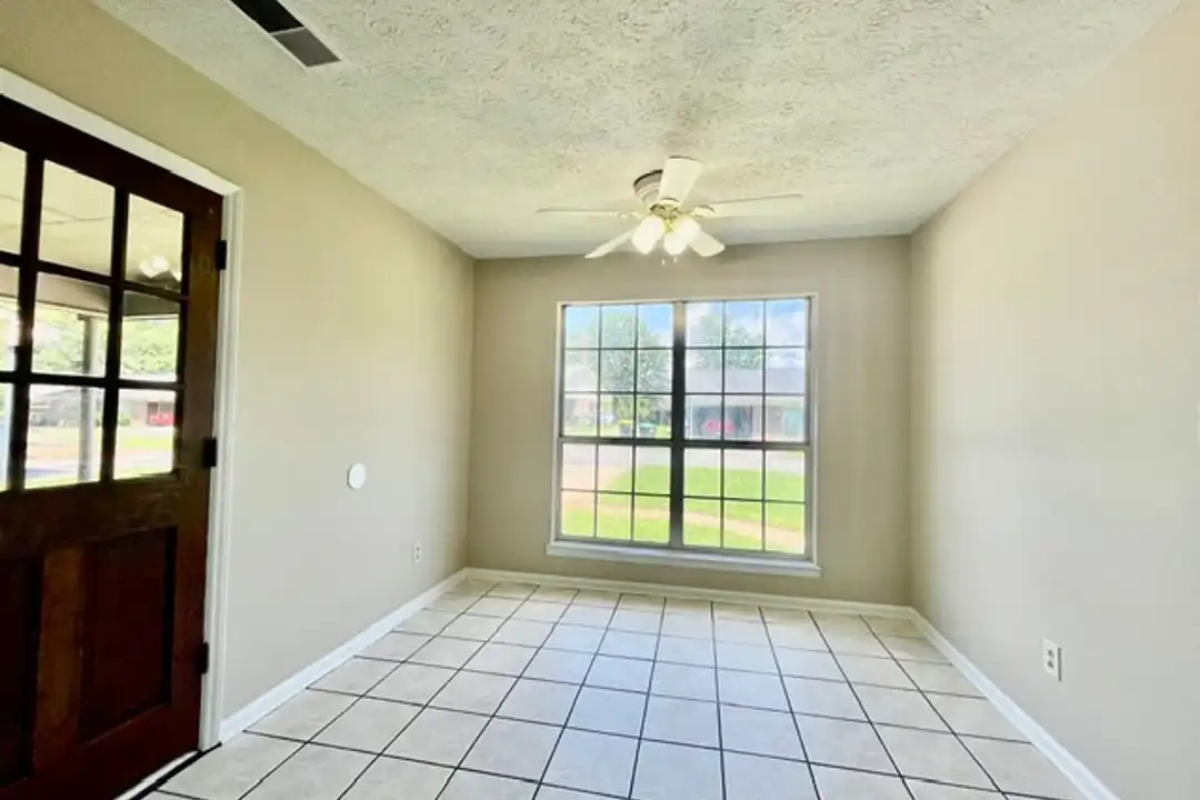 8a Fountain Square unit 8A Fountain Square - View 4