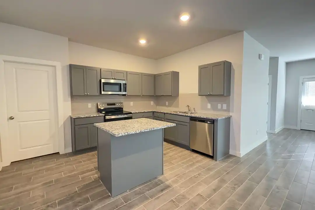 17290 Lantana Loop - View 3