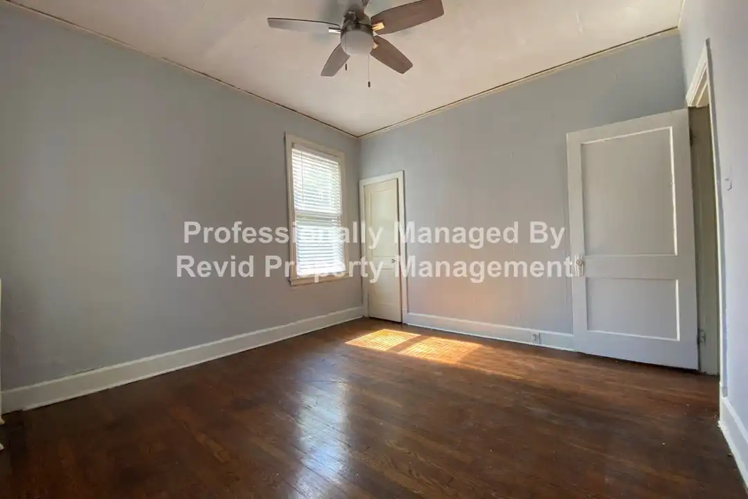 148 Stonewall St unit 148 # 4 - Widok 4