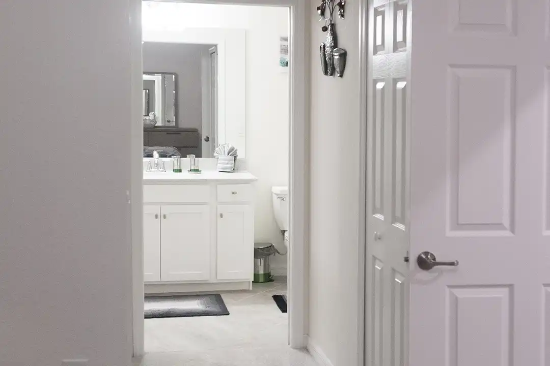 17724 Gawthrop Dr unit 202 - More