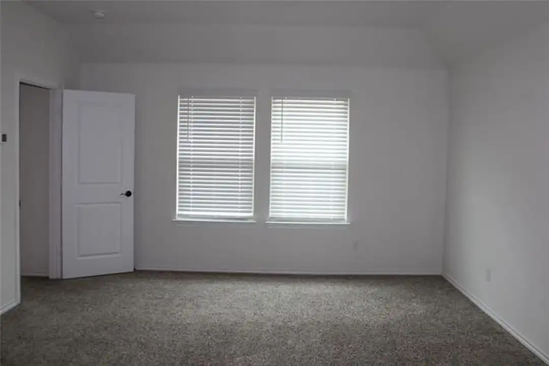 3012 Glazner Dr - View 3