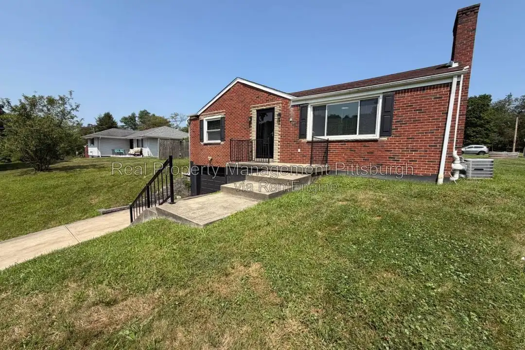 7802 Noblestown Rd – photo 1 of 10