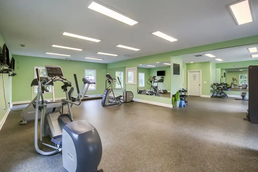 Azalea Ridge Apartments – photo 1