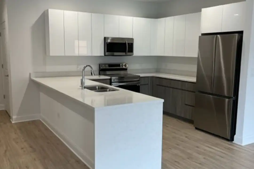 250 Anthony Ave unit 414 – photo 1