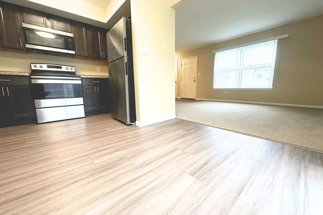 Apartment in Saukville - More
