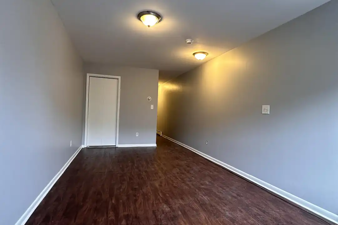 311 Clinton Ave unit 309 - View 6